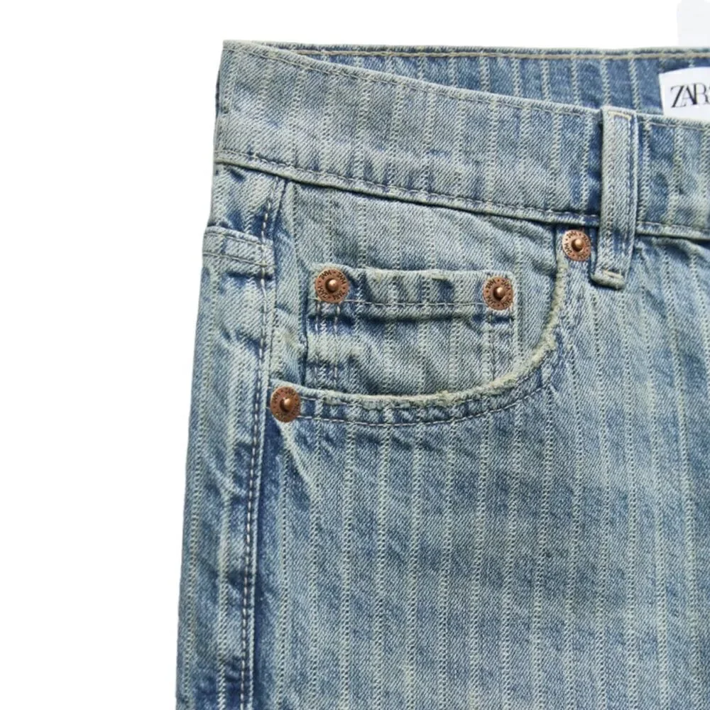 ZARA TRF Blue Mid-Rise Denim Shorts NWT Size 8 / 29